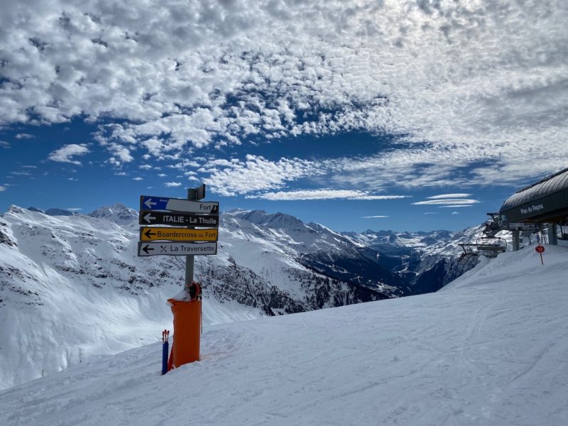 La Thuile to La Rosiere. Image © PlanetSKI